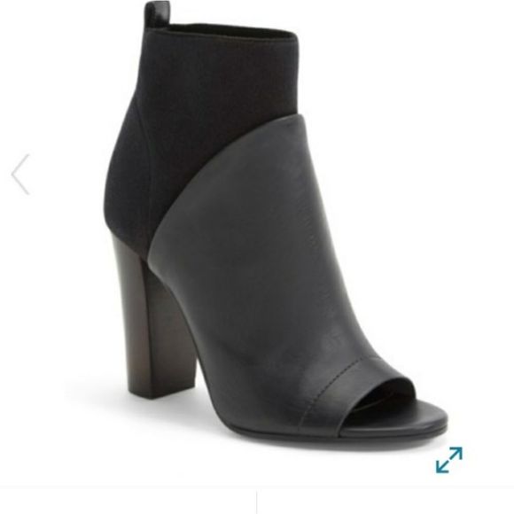 Vince Aren Open Toe Booties - Picture 1 of 10